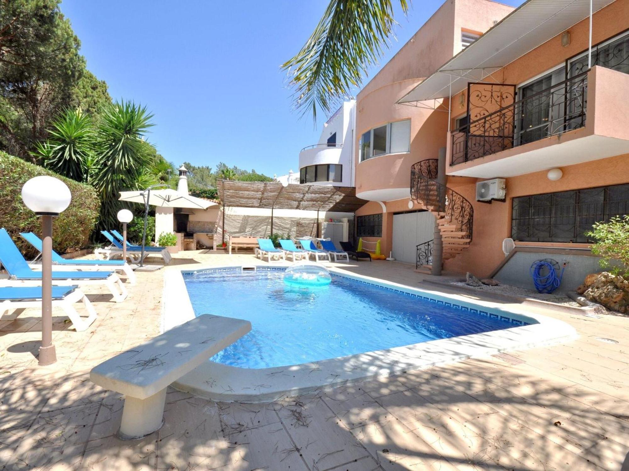 Modern In With Private Pool Quarteira